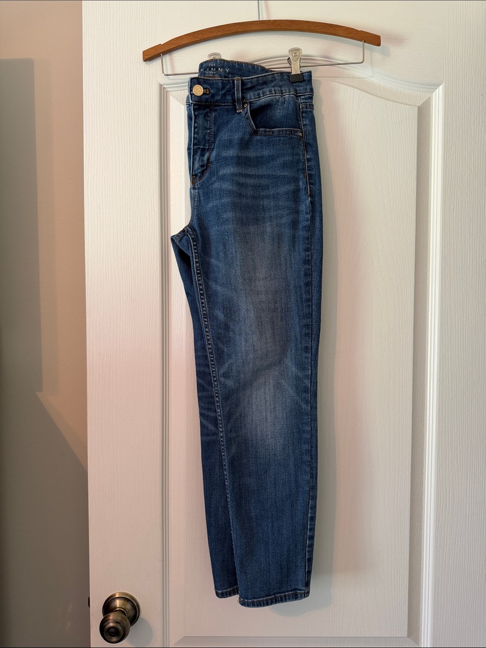 White House Black Market Women's Skinny Crop Jeans Size 6 EUC